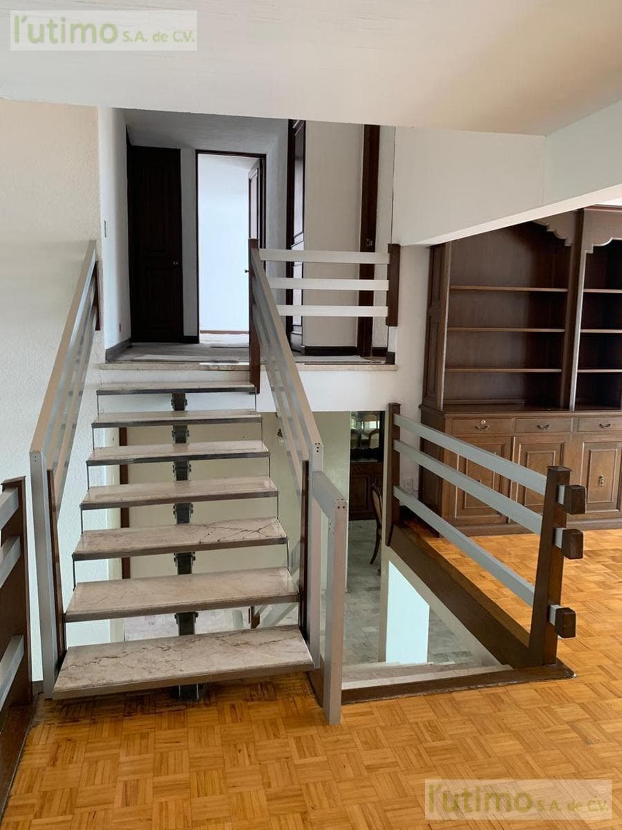 HOUSE FOR SALE, RENOVATION, CUERNAVACA