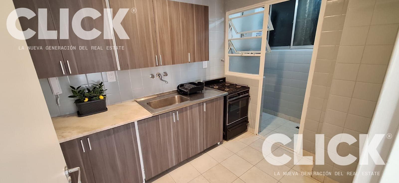 For Sale - 3-room apartment with balcony - Furnished - Once