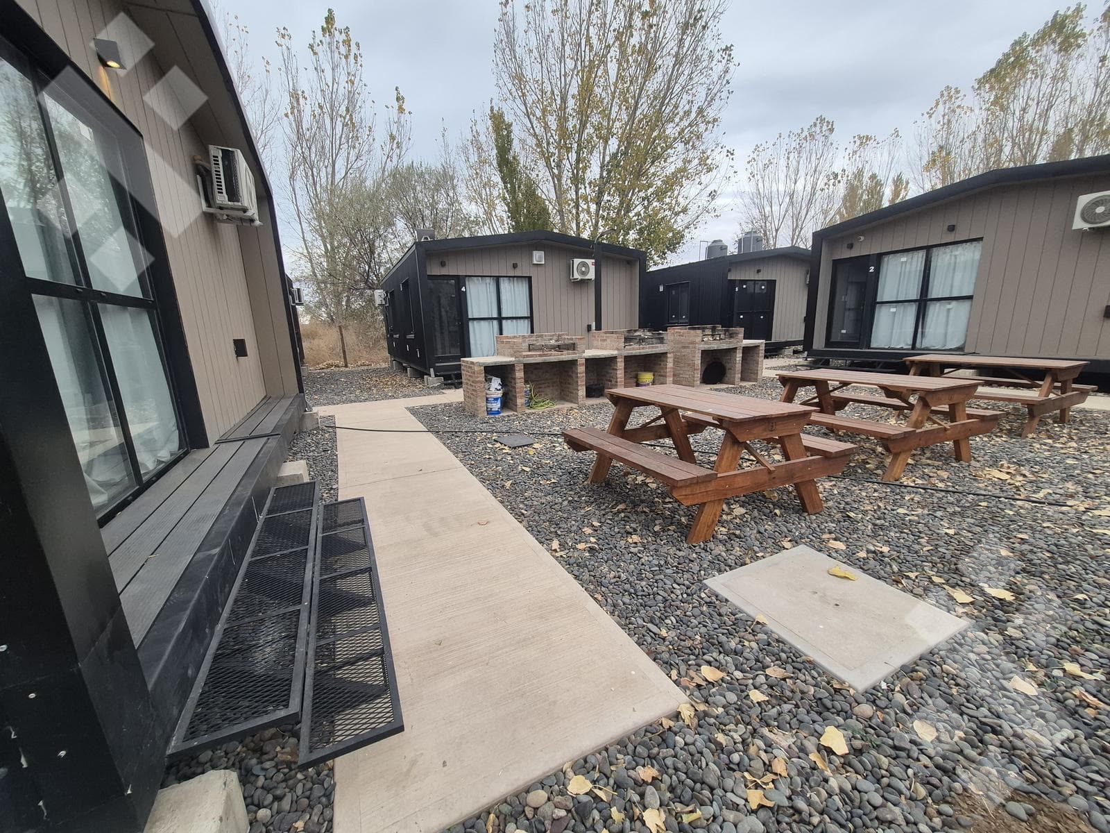 FOR SALE: 5-MODULE COMPLEX, NORDICA I - LA FORESTADA NEIGHBORHOOD, AÑELO