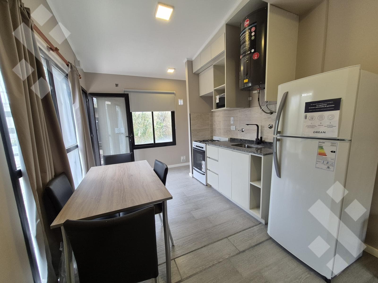 FOR SALE: 5-MODULE COMPLEX, NORDICA I - LA FORESTADA NEIGHBORHOOD, AÑELO
