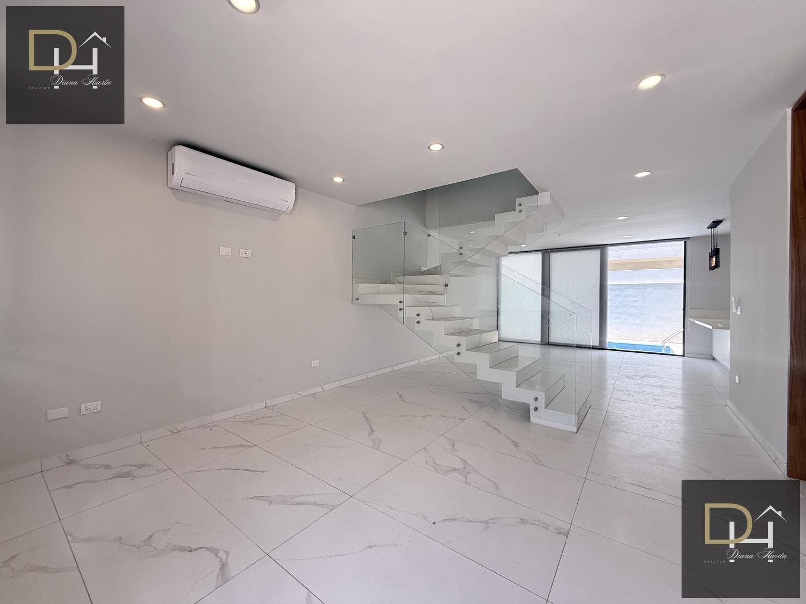 BEAUTIFUL HOUSE FOR RENT IN THE RIO RESIDENTIAL COMPLEX!!
