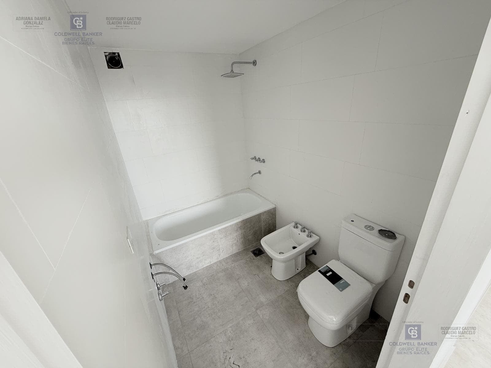 Brand-new 3-bedroom apartment for sale