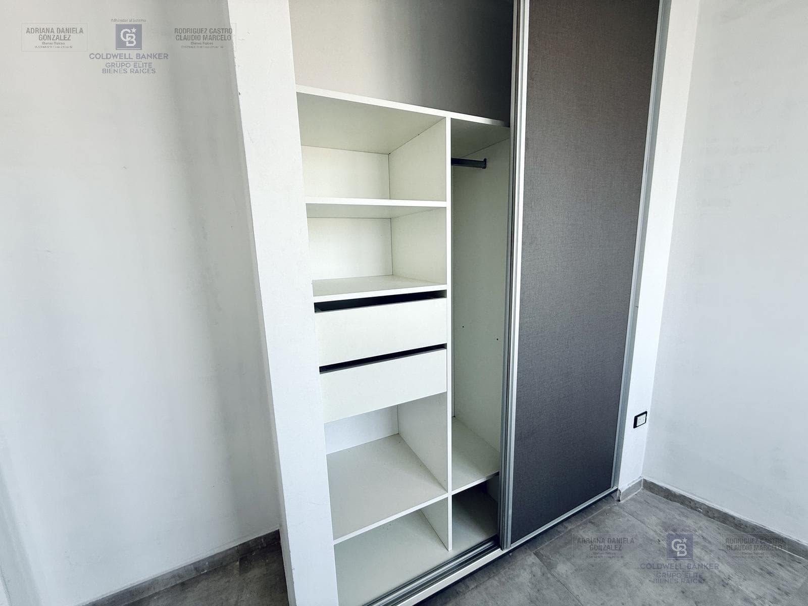 Apartment for Sale: 2 Bedrooms, 6th Floor