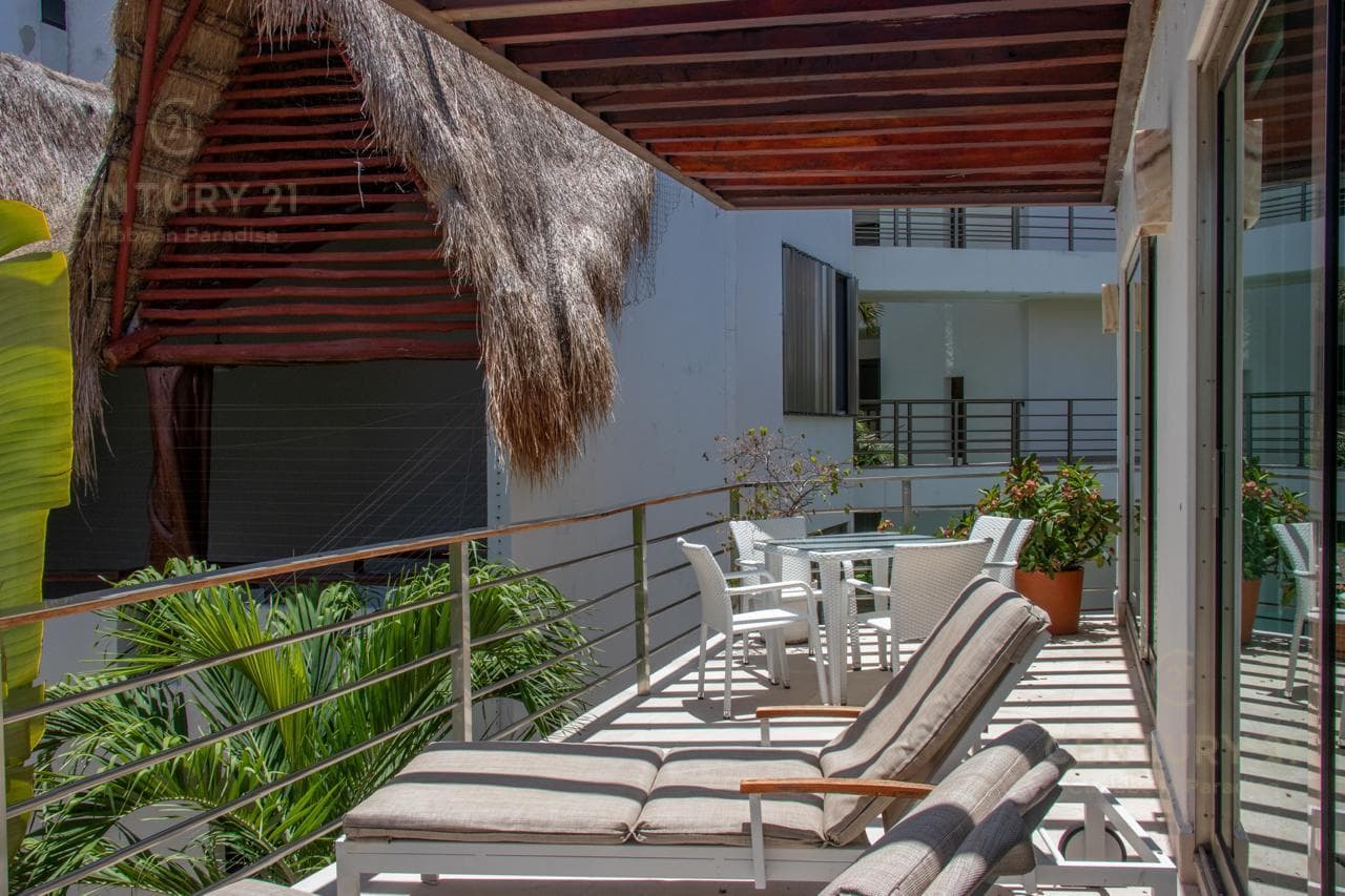 Departamento 3 Recamaras en Venta Via 38 Playa del Carmen | Rooftop Privado Cerca del Mar | P4427