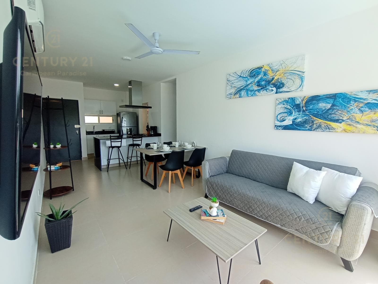 For Rent: Furnished Lunamar Apartment, 2 Bedrooms, Ref. P4413