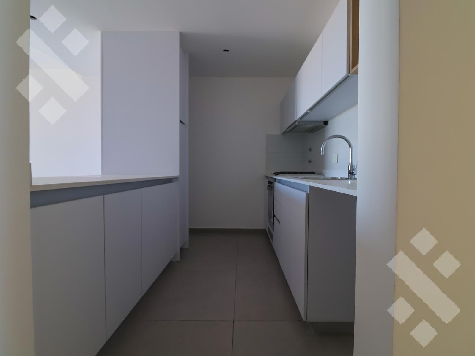 2-Bedroom Apartment for Sale in the Centro Este Neighborhood