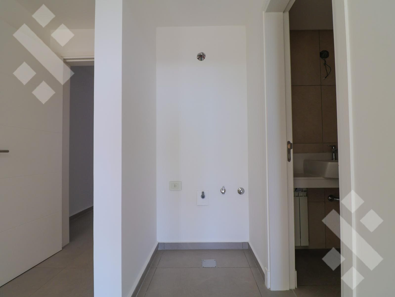 2-Bedroom Apartment for Sale in the Centro Este Neighborhood