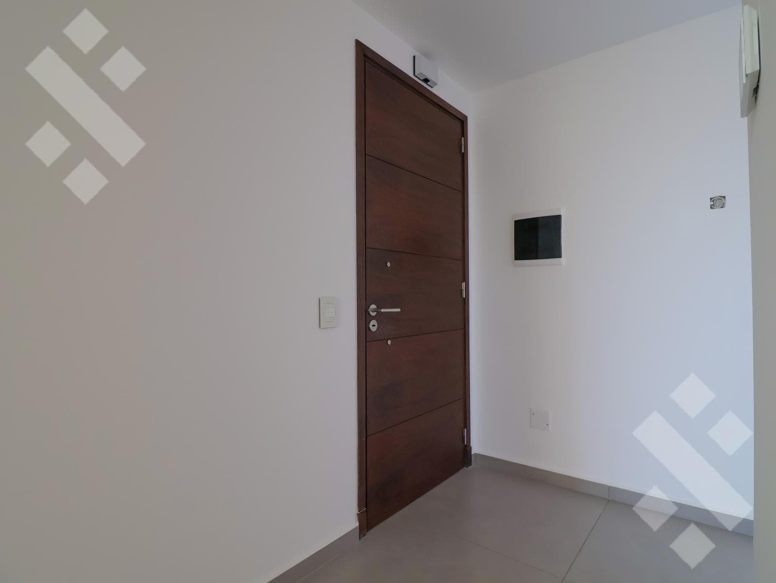 2-Bedroom Apartment for Sale in the Centro Este Neighborhood