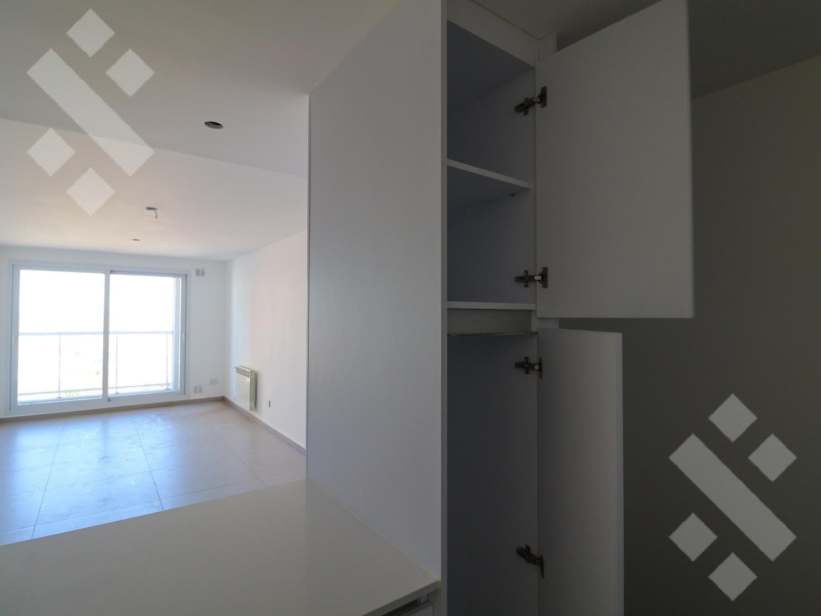 2-Bedroom Apartment for Sale in the Centro Este Neighborhood