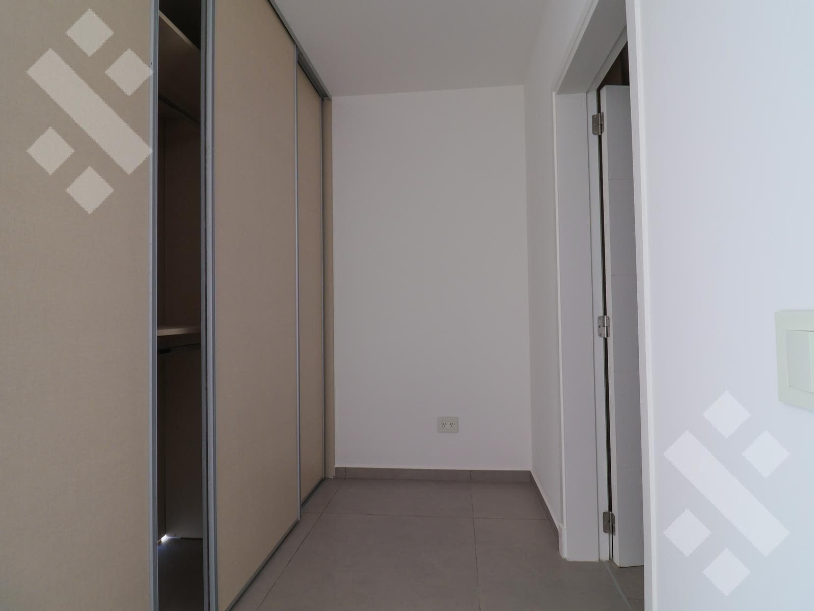 2-Bedroom Apartment for Sale in the Centro Este Neighborhood