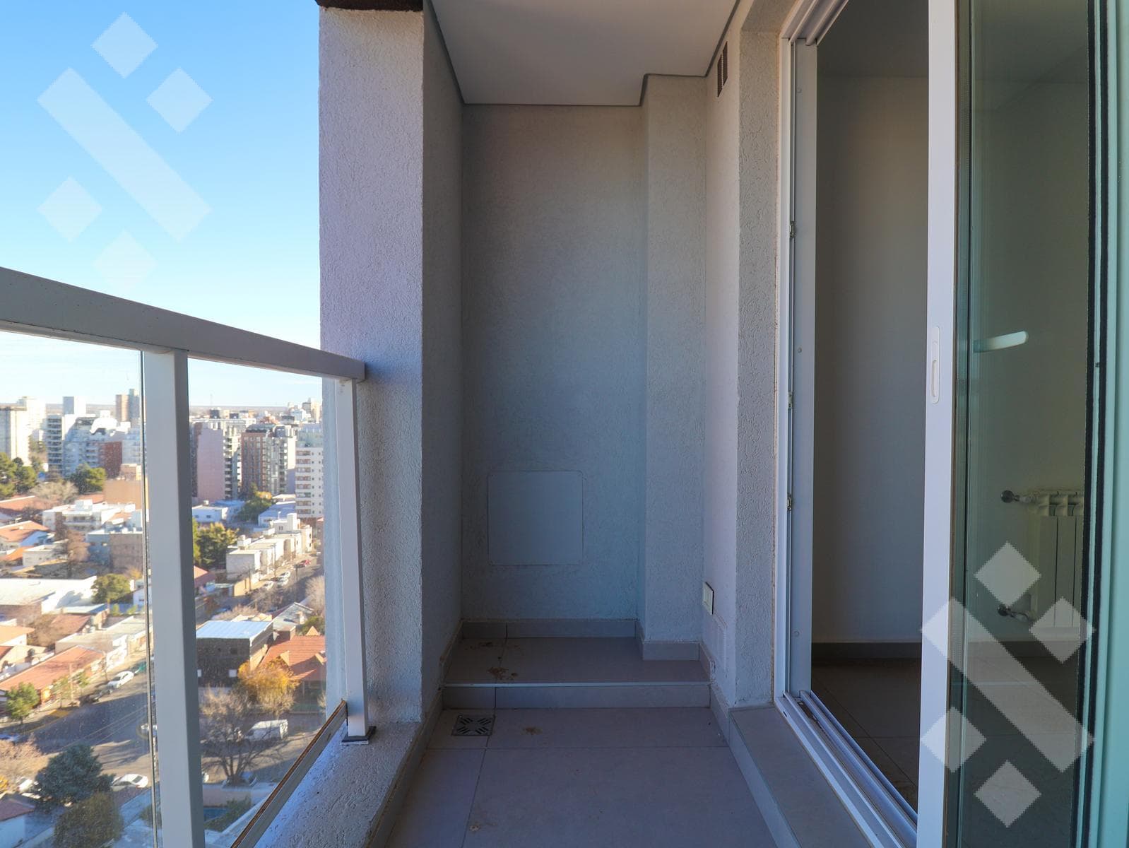 2-Bedroom Apartment for Sale in the Centro Este Neighborhood