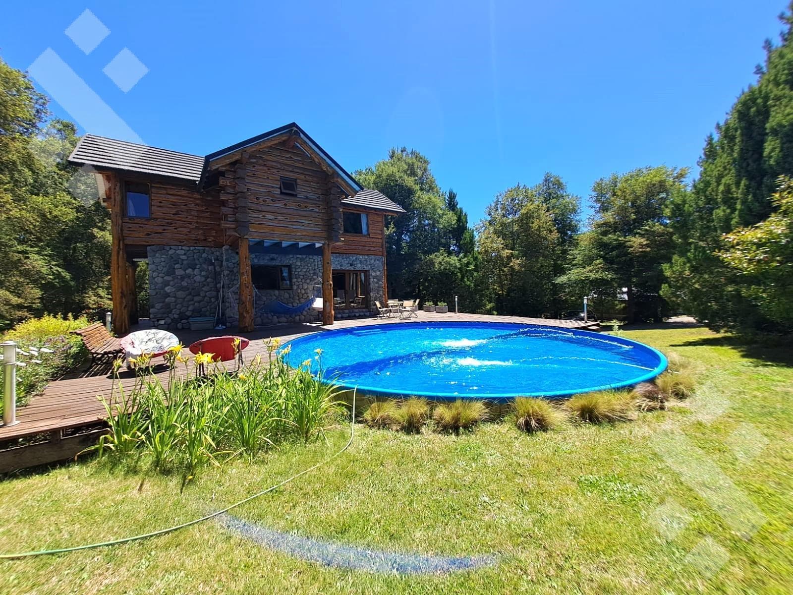 House for Sale, 300 m² - Tierra de Sol Neighborhood - San Martín de Los Andes.