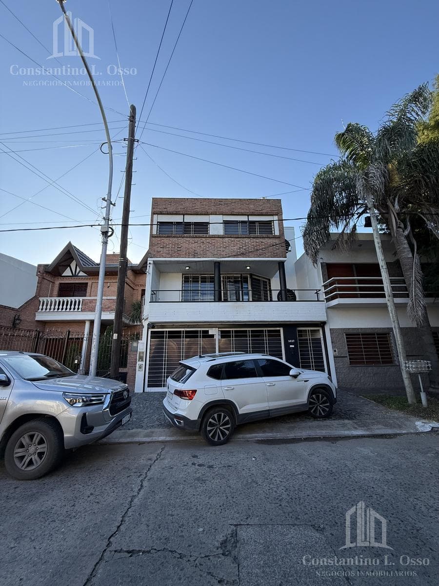 House for Sale - With Garden - Barbecue Area