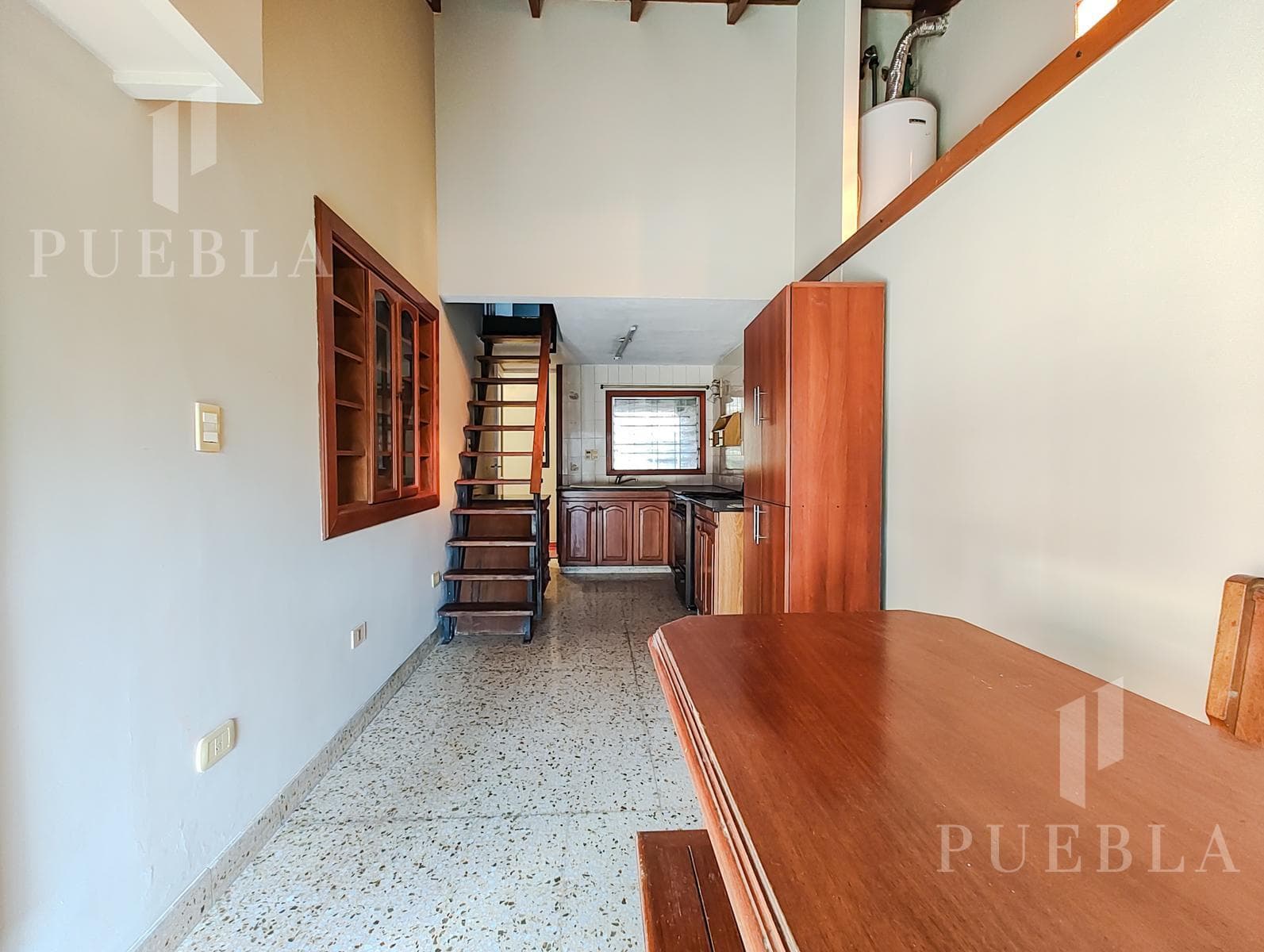 4-ROOM HOUSE FOR SALE WITH HEATED POOL AND BARBECUE AREA IN RANELAGH'S BEST RESIDENTIAL NEIGHBORHOOD