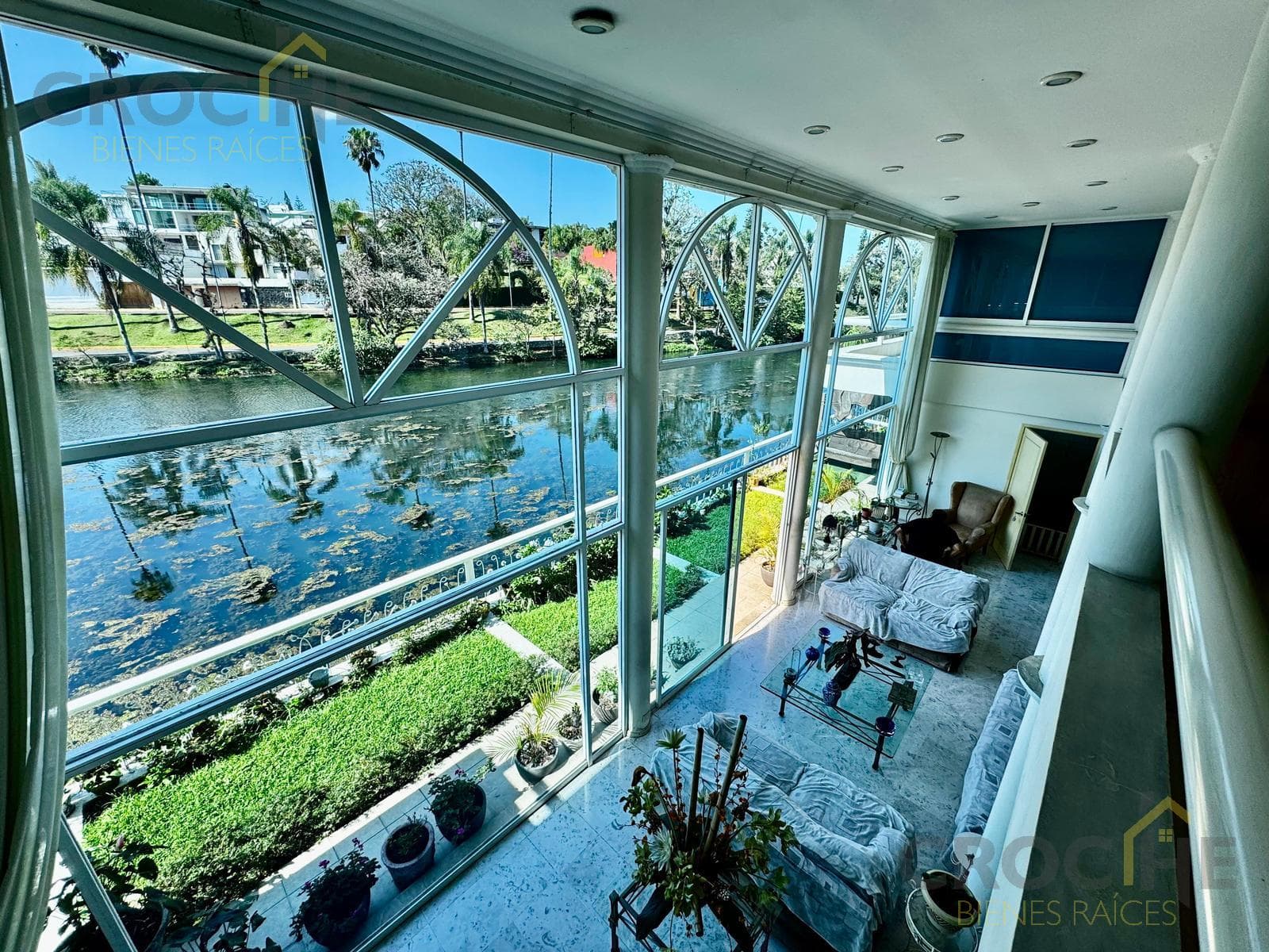 Residence with a View of Lake Las Animas, Las Animas Subdivision, Xalapa, Veracruz.