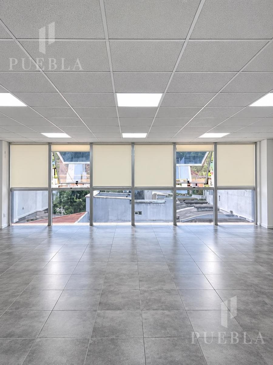 Oficina en Alquiler – 127 M² – Distrito Tecnológico – Parque Patricios