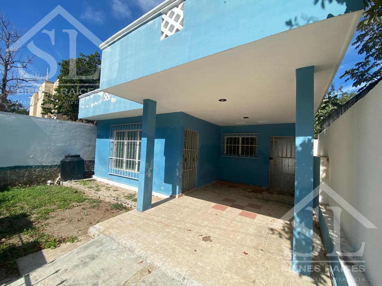 A single-story house in Tanlum, Mérida, Yucatán.