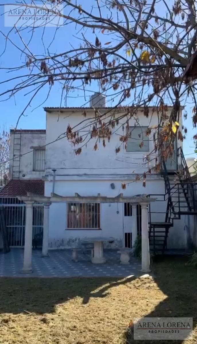 6-Room House for Sale in Ituzaingó Norte