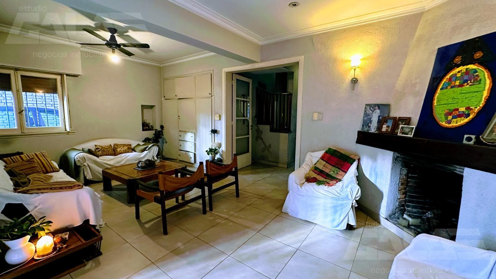 A Very Nice 5-Room Villa in Excellent Condition in a Great Neighborhood in Castelar