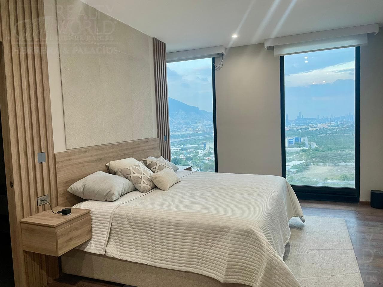 APARTMENT FOR SALE IN VALLE PONIENTE, SANTA CATARINA, NUEVO LEÓN