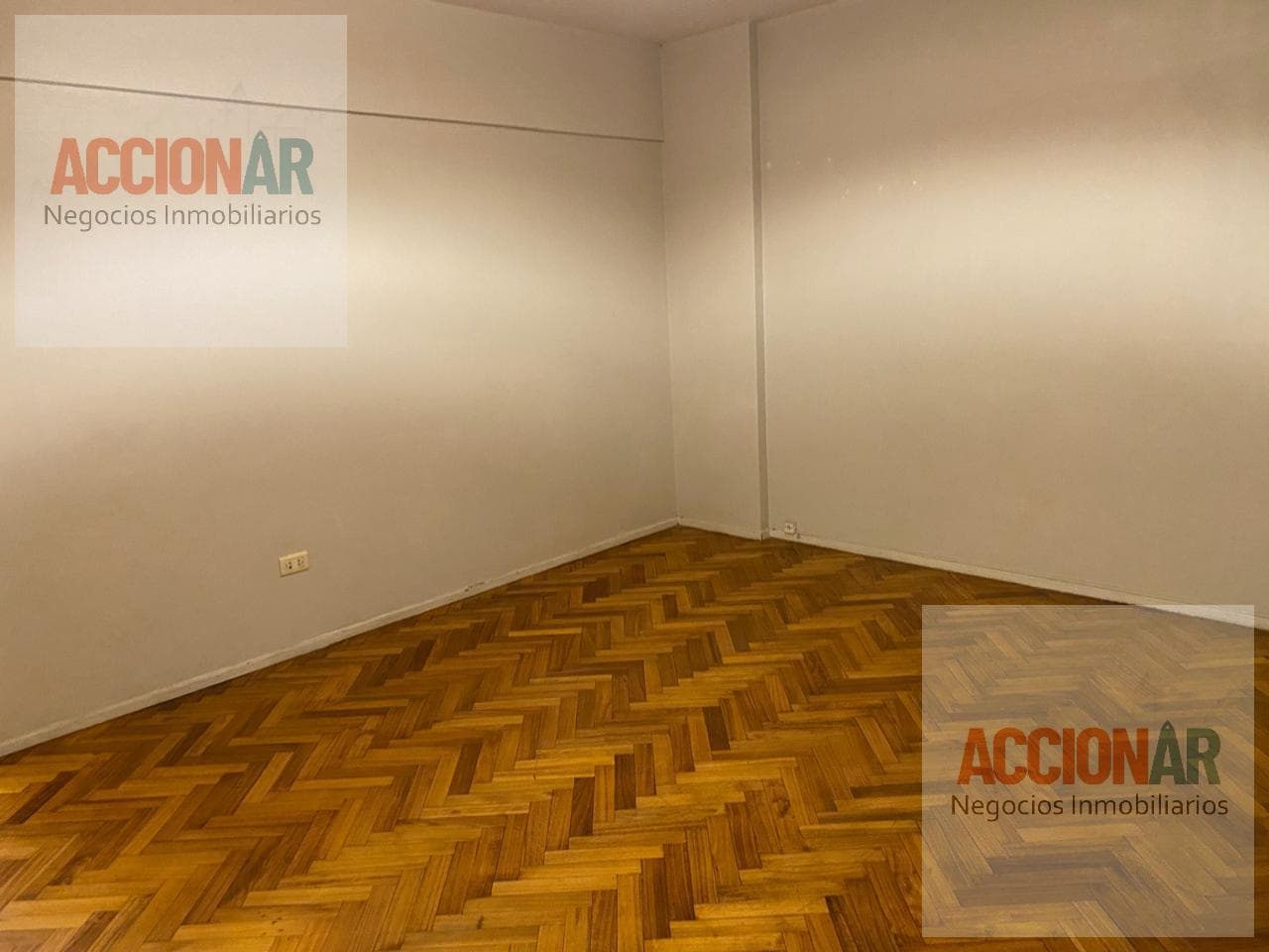 Hospital Alemán, Recoleta, Ideal Office Space, spacious 2-room unit.