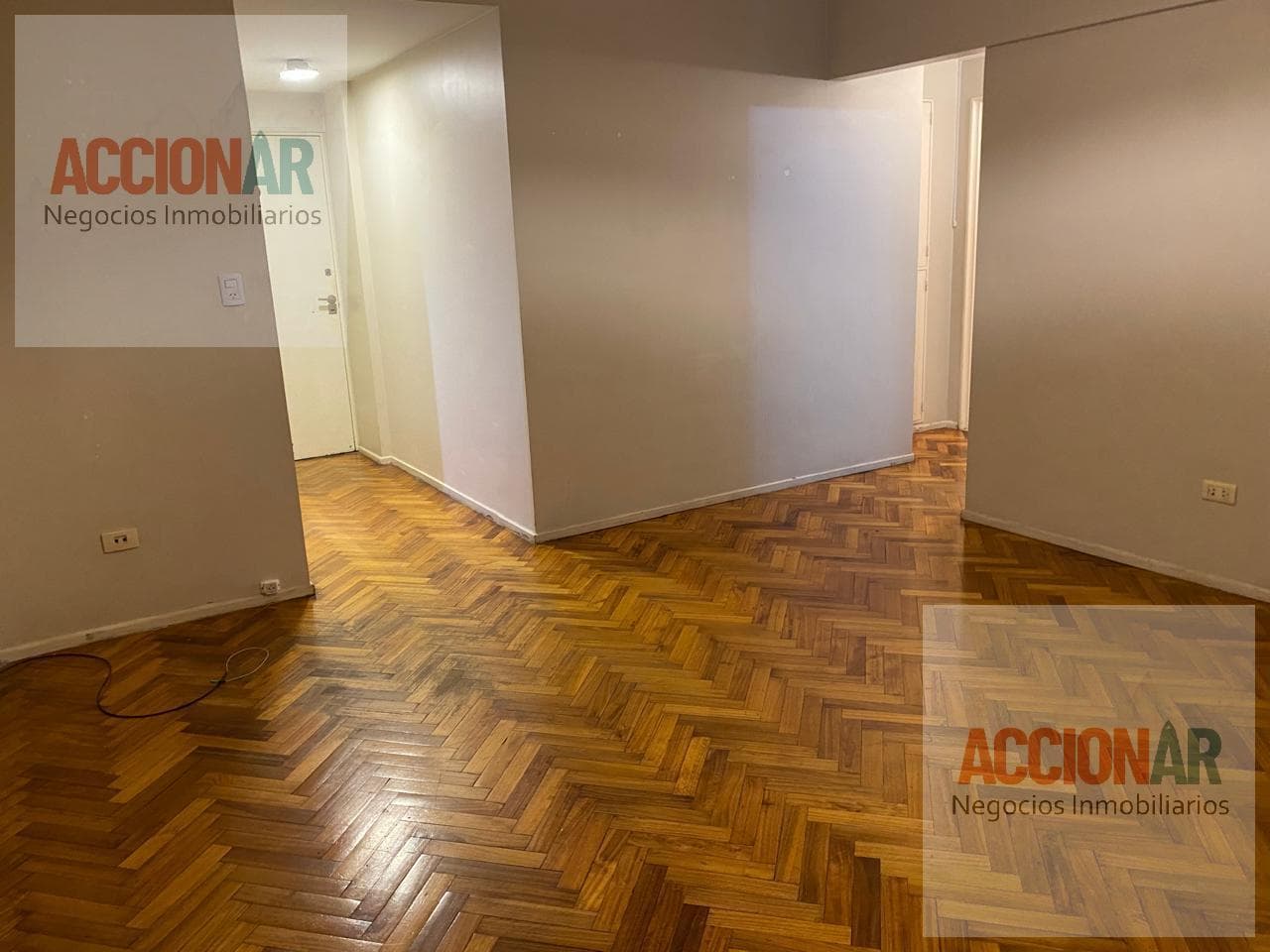 Hospital Alemán, Recoleta, Ideal Office Space, spacious 2-room unit.