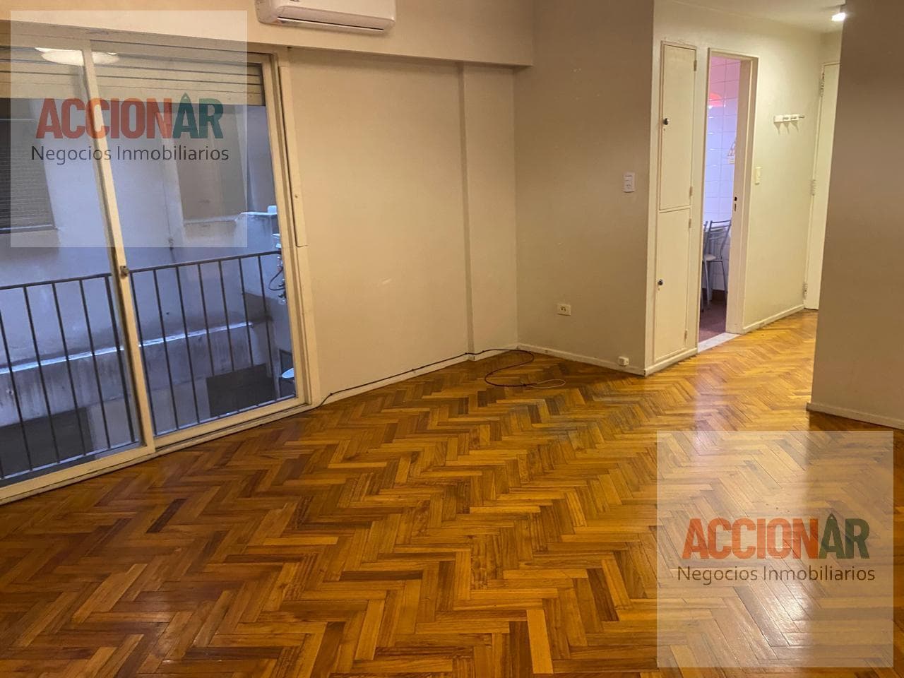 Hospital Alemán, Recoleta, Ideal Office Space, spacious 2-room unit.