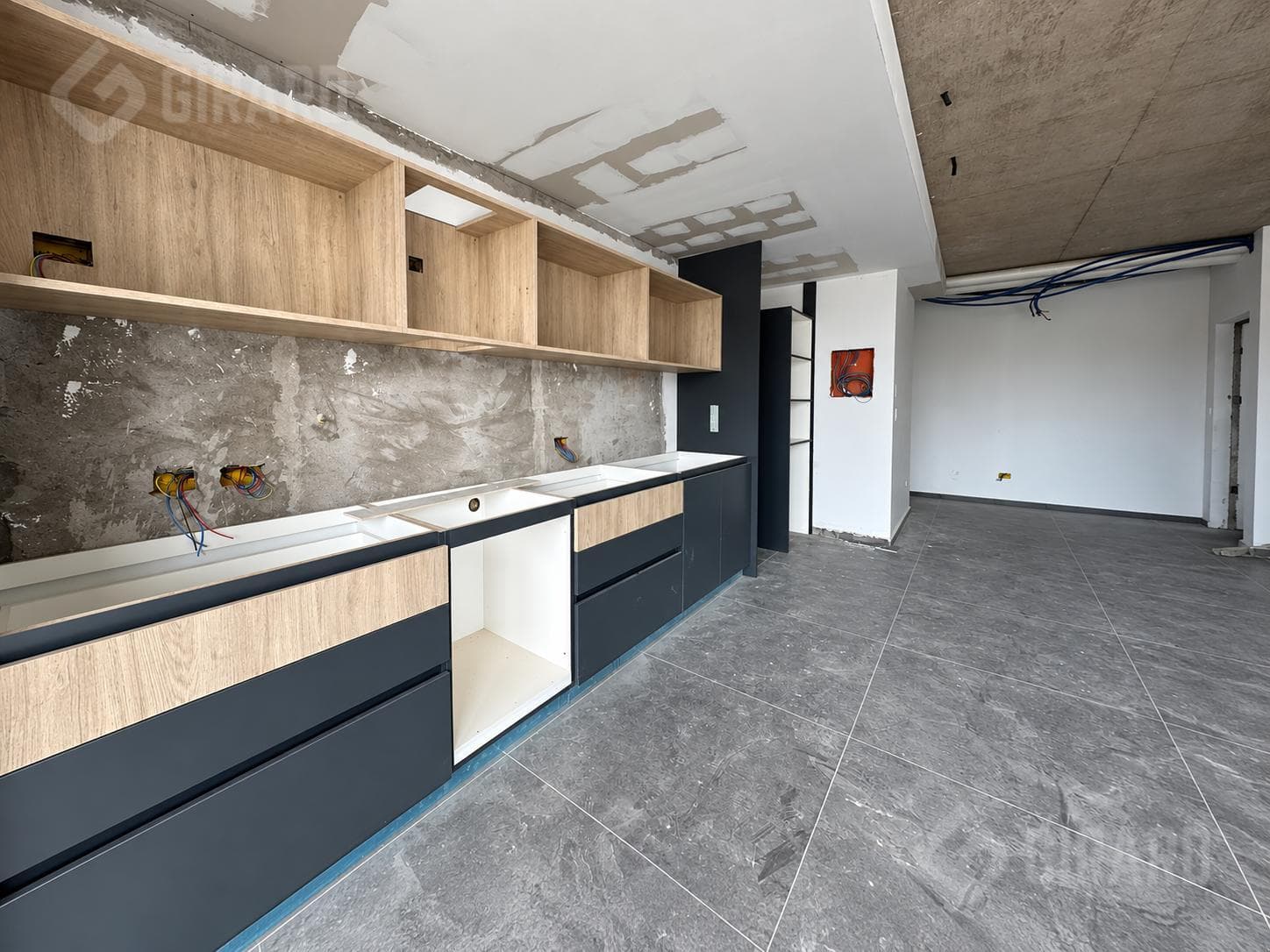 4-room apartment for sale in the Chauvin neighborhood. Financing available