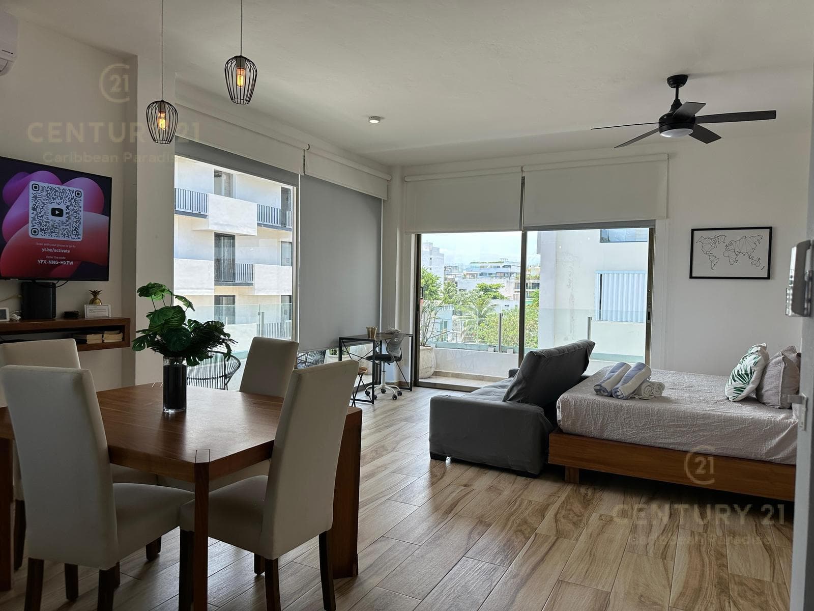 Venta de amplio estudio Playa del Carmen P4431