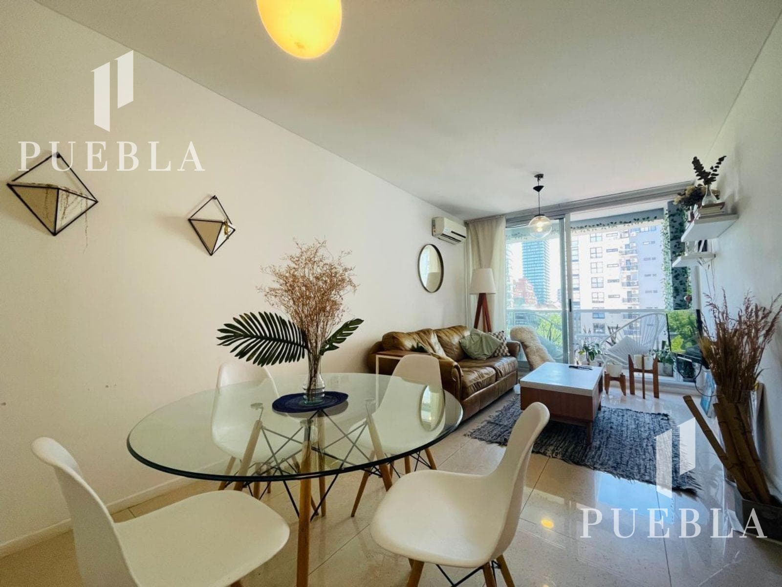 FURNISHED 2-ROOM APARTMENT FOR RENT IN PALERMO CHICO WITH OPTIONAL PARKING SPACE AND AMENITIES