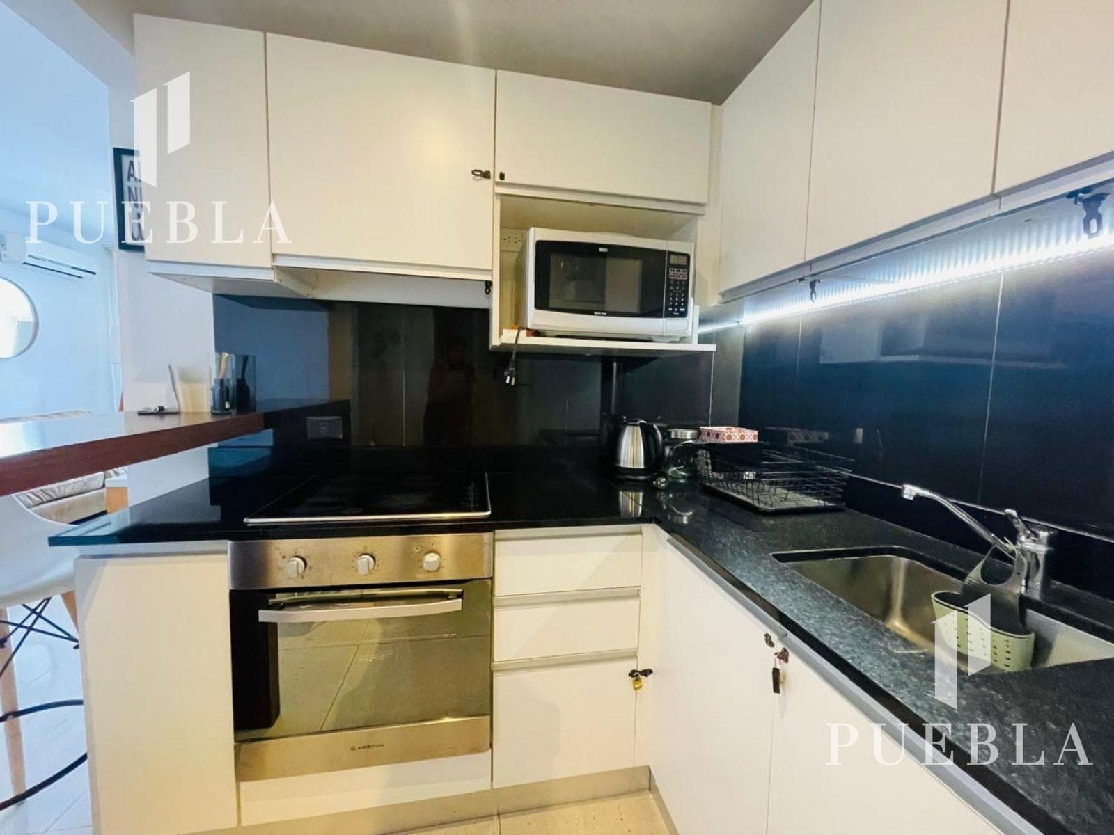FURNISHED 2-ROOM APARTMENT FOR RENT IN PALERMO CHICO WITH OPTIONAL PARKING SPACE AND AMENITIES
