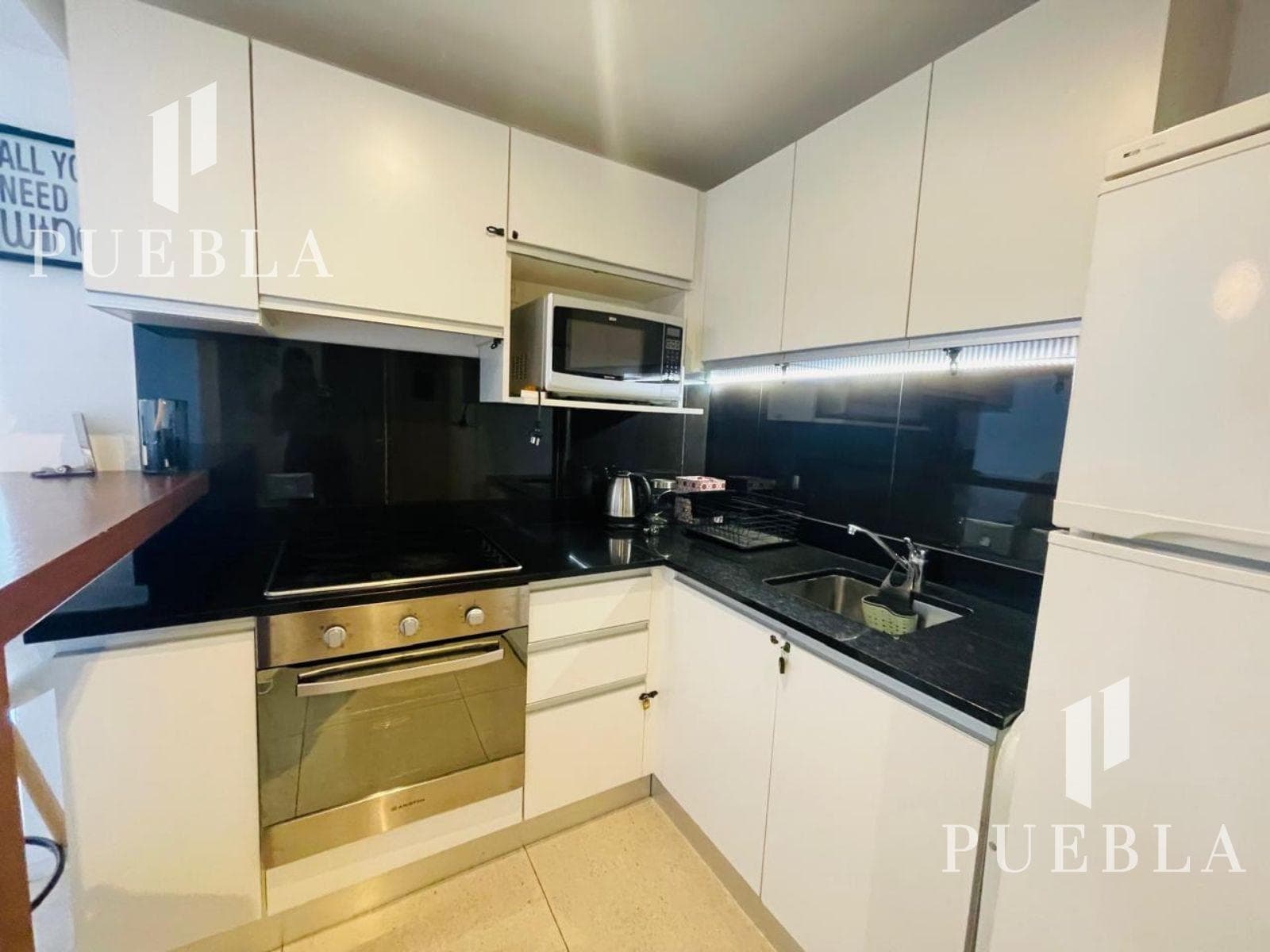 FURNISHED 2-ROOM APARTMENT FOR RENT IN PALERMO CHICO WITH OPTIONAL PARKING SPACE AND AMENITIES