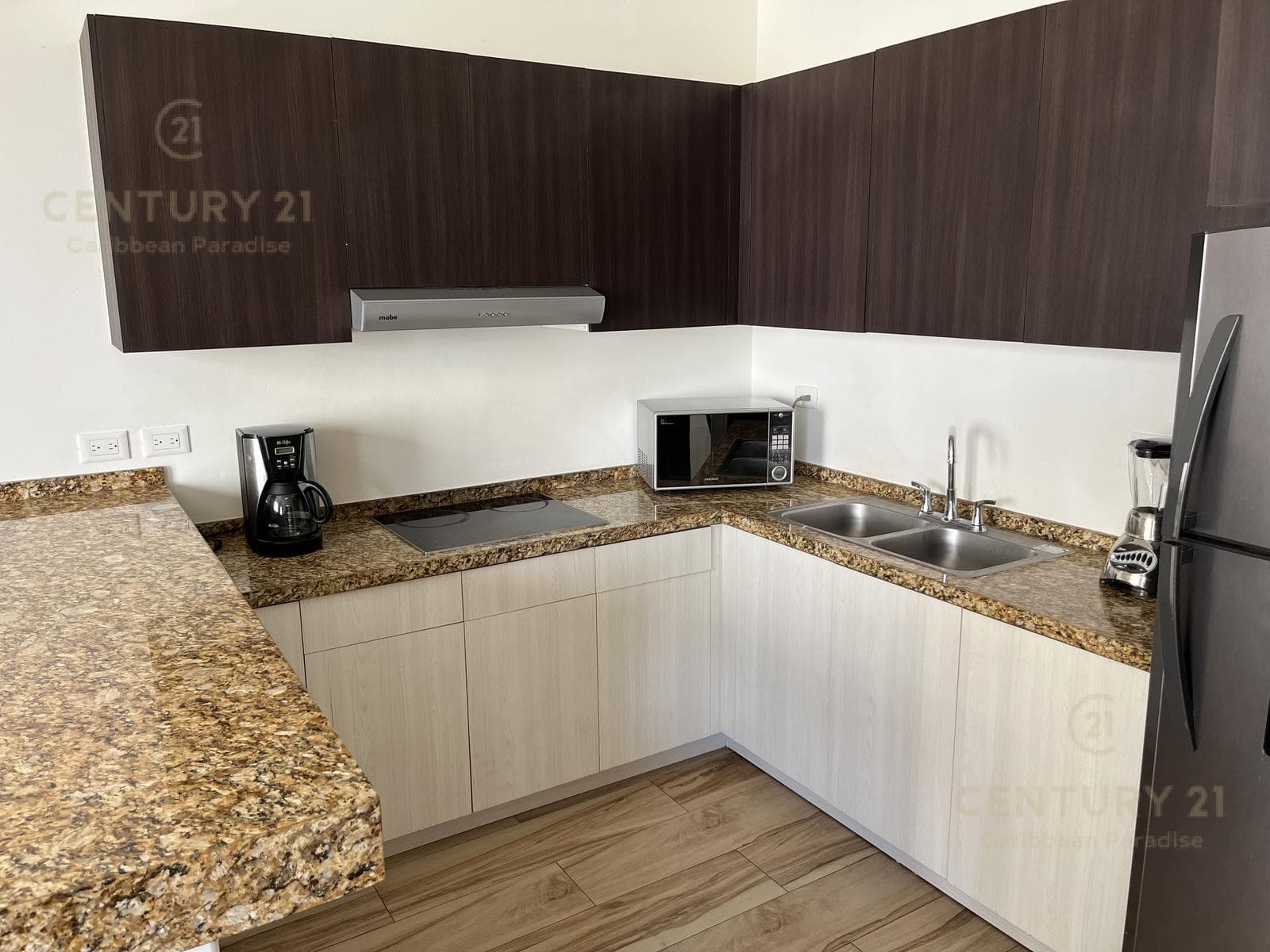 Studio apartment for sale in Colonia Colosio at Av. 10 and Calle 60, P4432