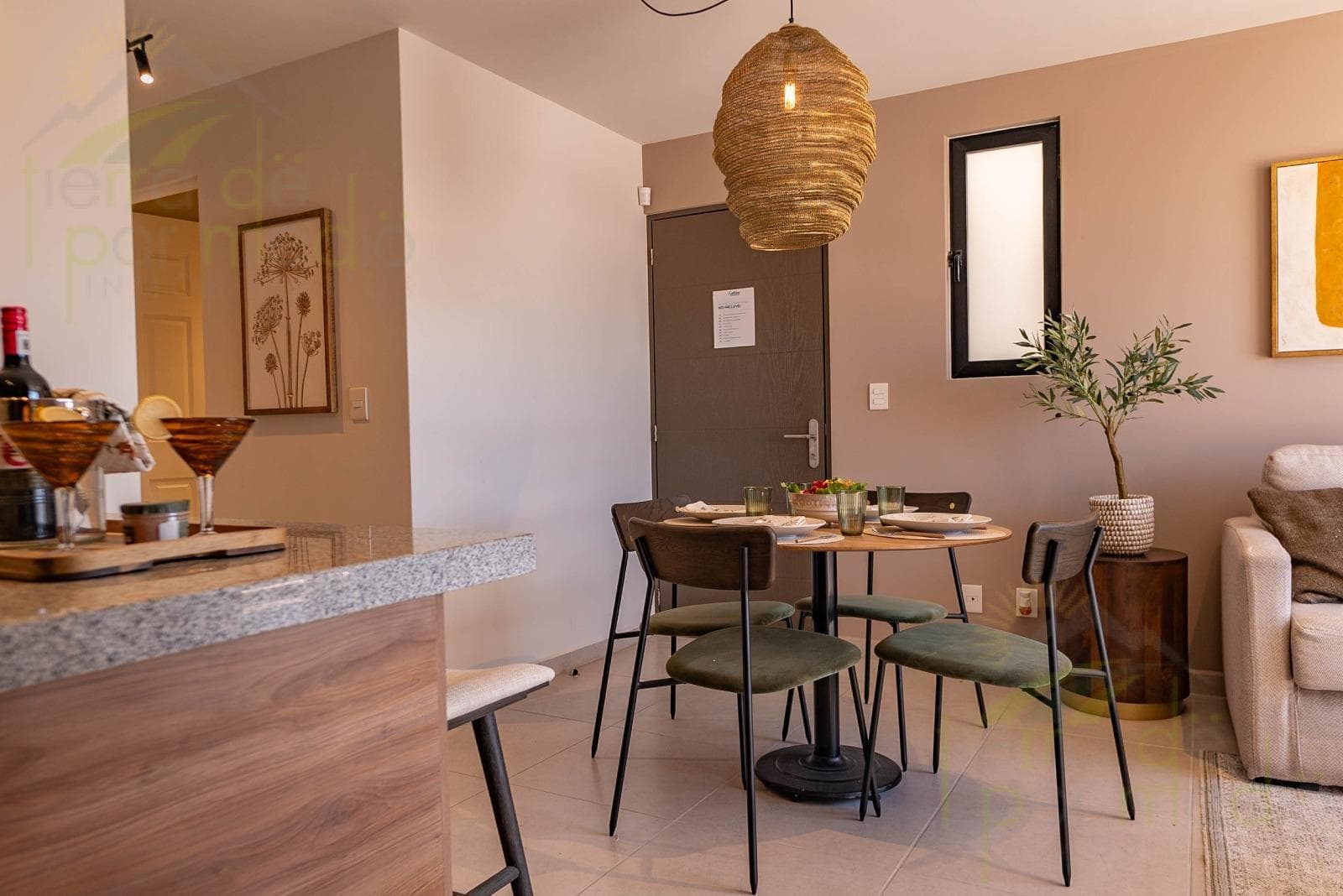 Ground-Floor Apartment with Garden, 2 Bedrooms, in Zibata, Querétaro