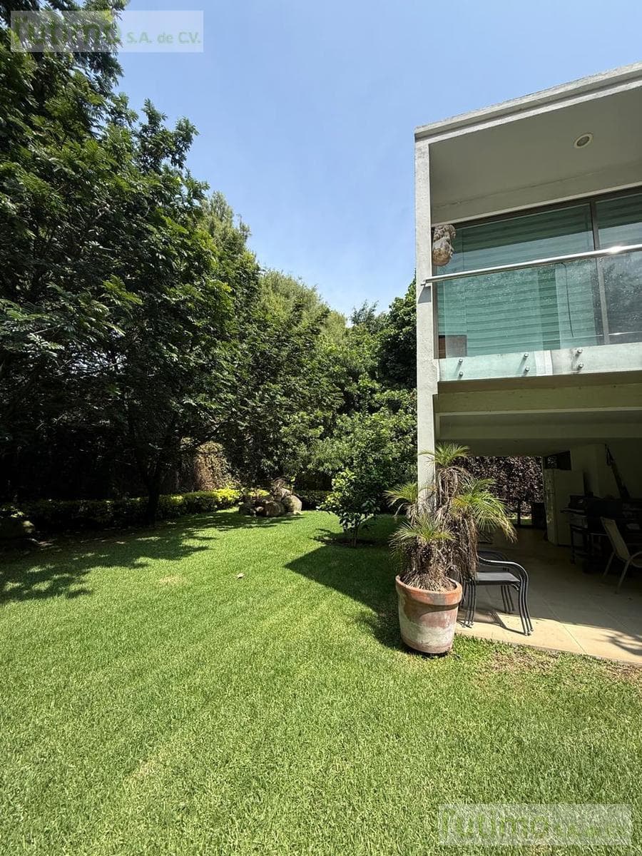 HOUSE WITH A POOL IN NORTHERN CUERNAVACA