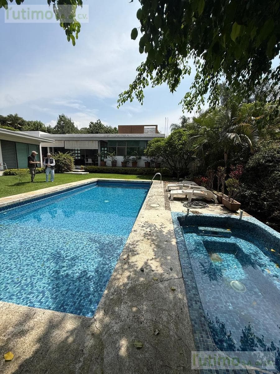 HOUSE WITH A POOL IN NORTHERN CUERNAVACA