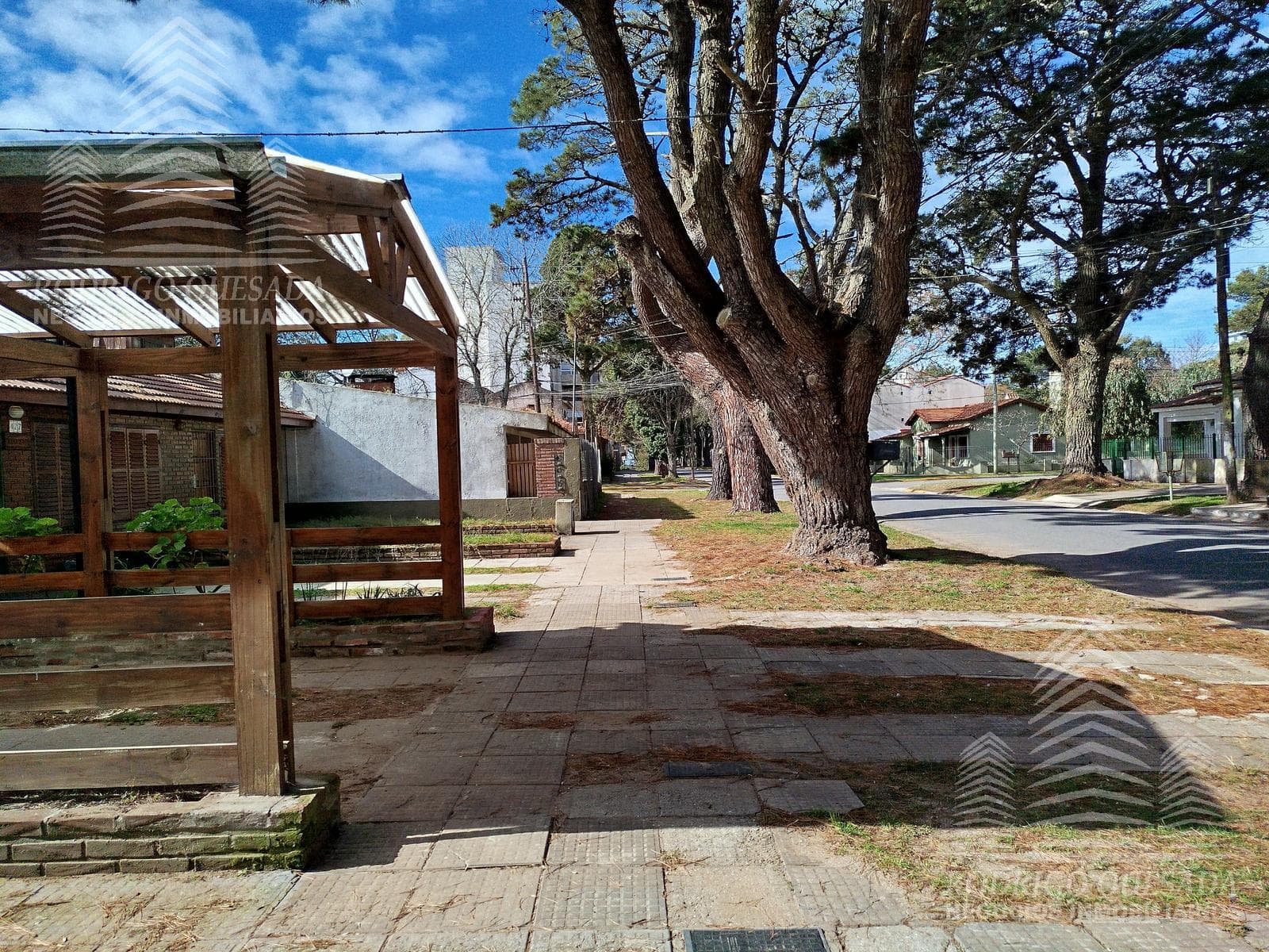 Duplex with an outdoor kitchen and grill, just 400 meters from the ocean!!