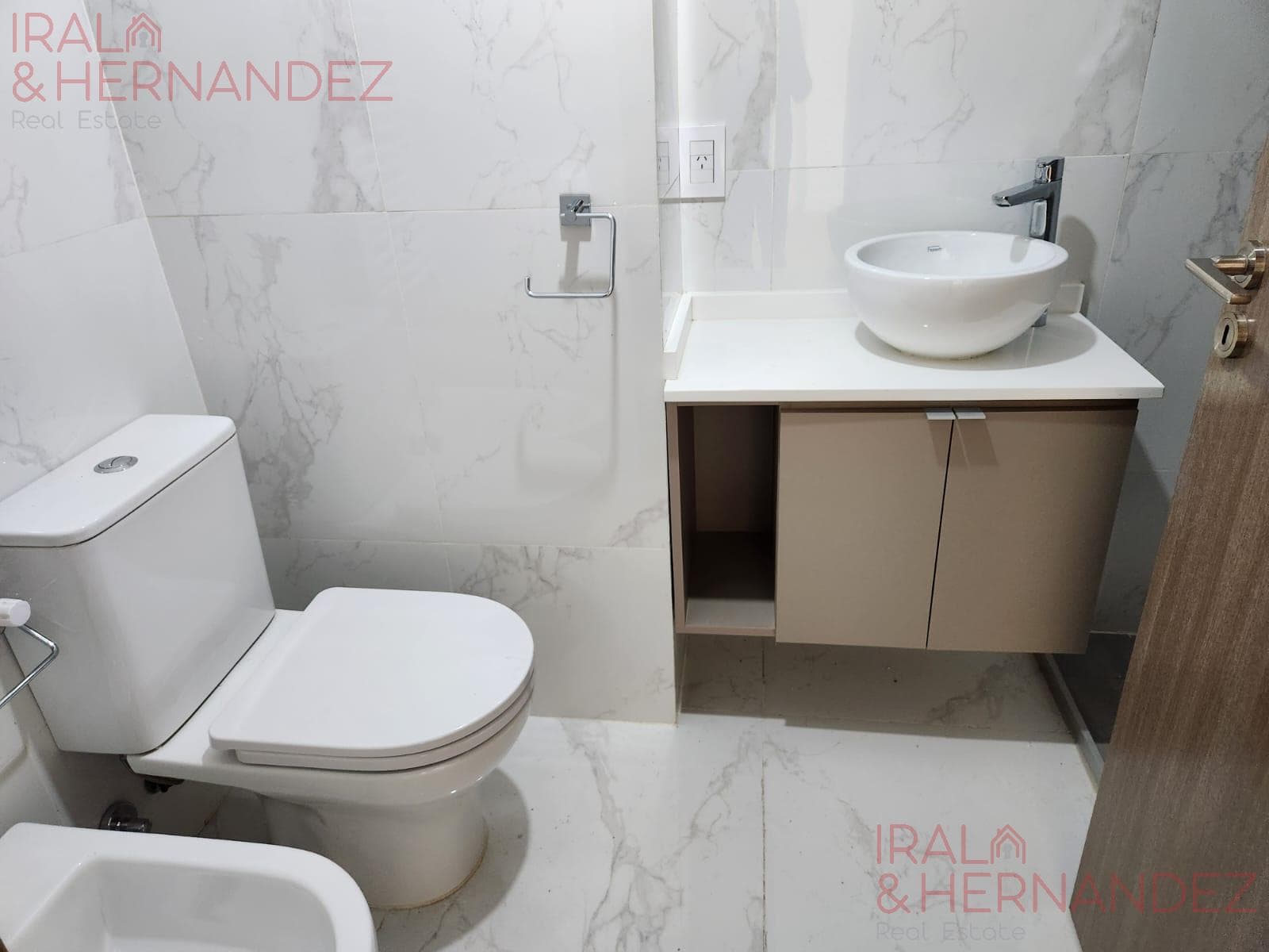 4-ROOM APARTMENT FOR SALE WITH LARGE BALCONY/TERRACE IN NUÑEZ - ALTOS DE NUÑEZ