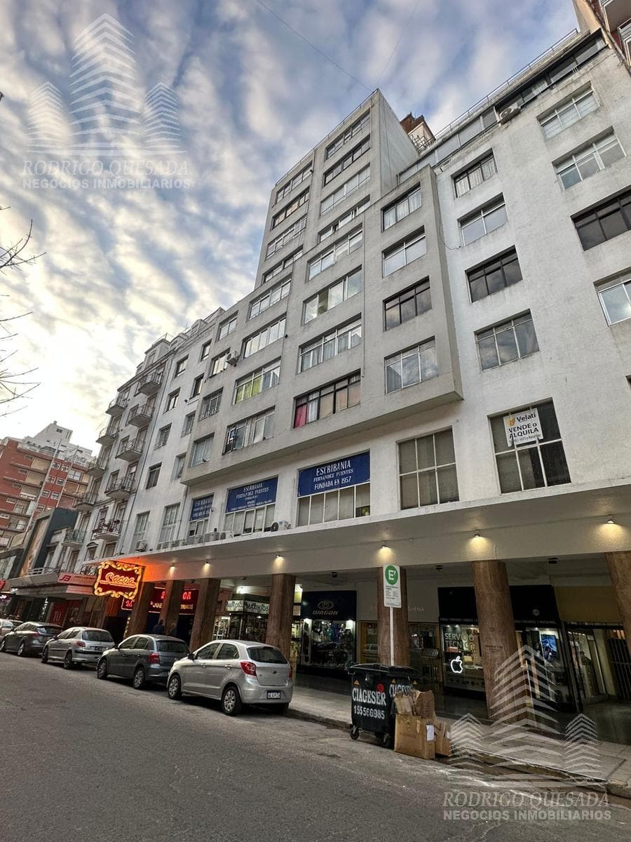 2½-bedroom apartment with garage, right in the heart of Mar del Plata!! Sacoa Building.