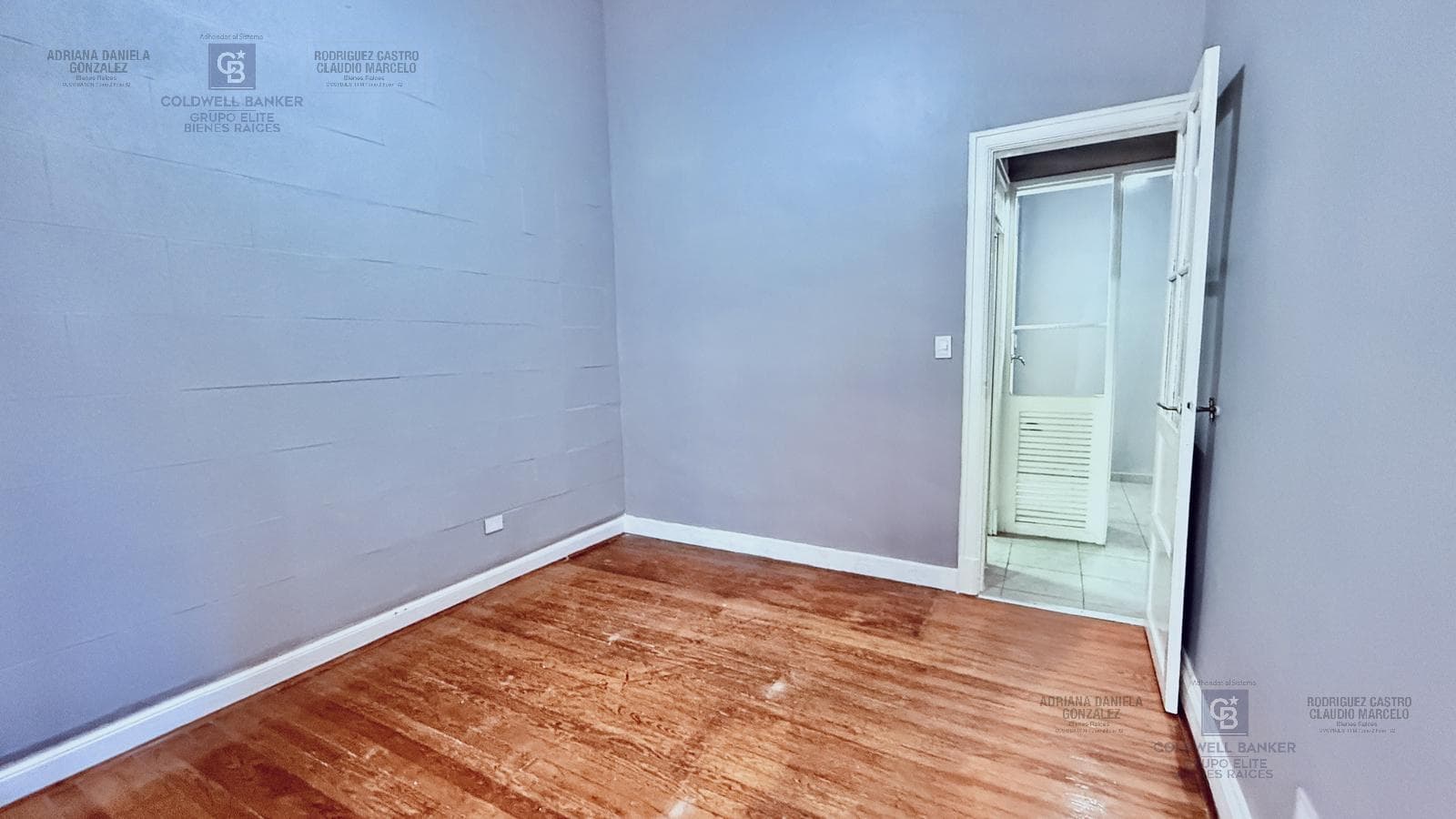 Renovated two-room studio apartment in Monserrat