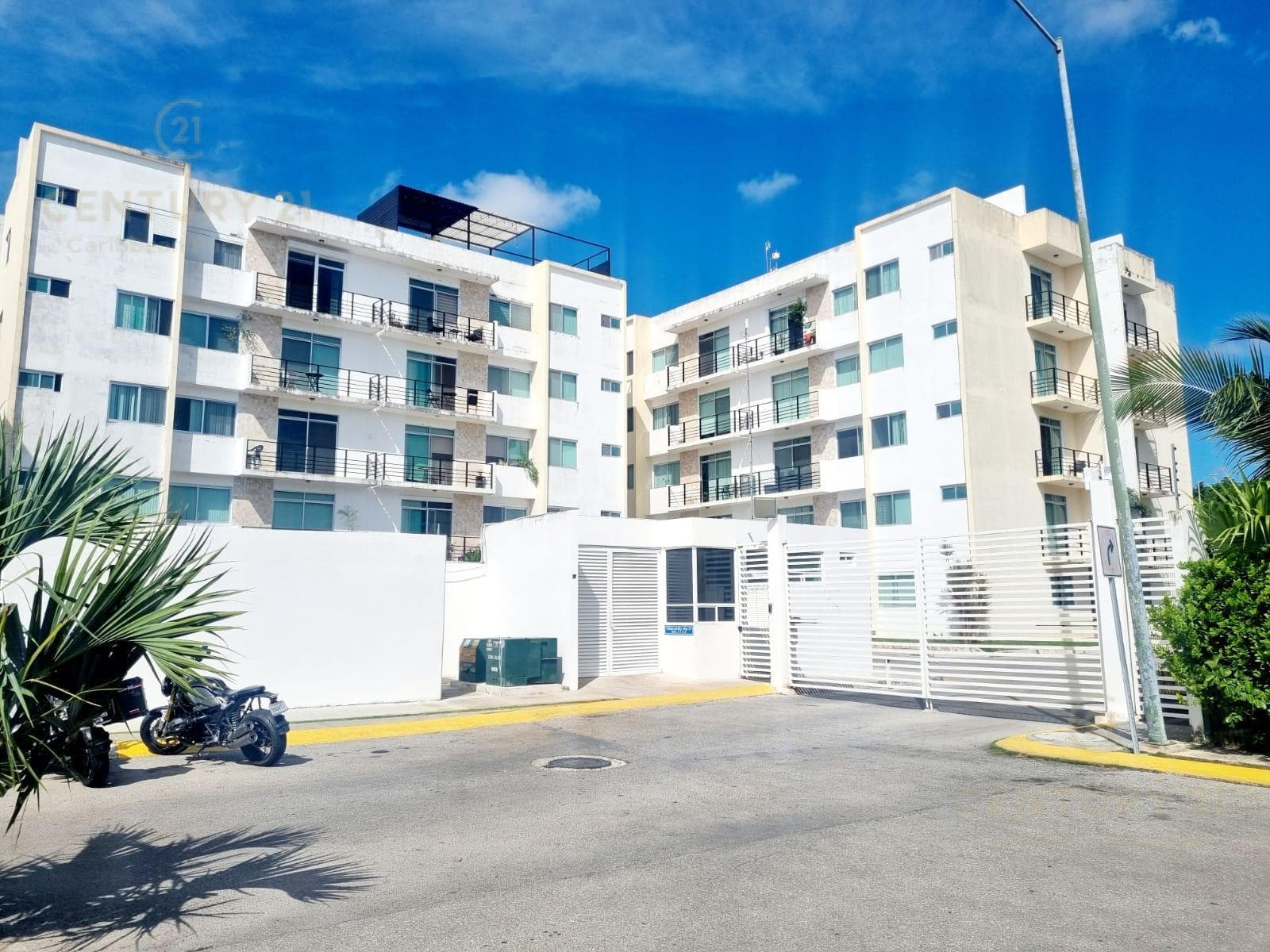 2-Bedroom Furnished Apartment for Rent in Punta Estrella, Playa del Carmen P4492