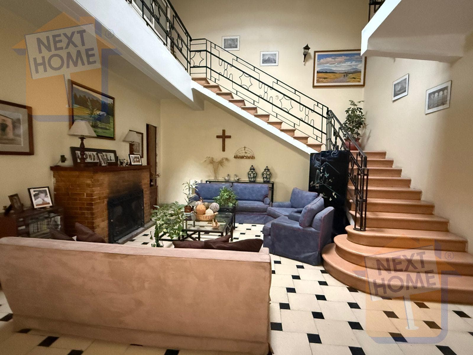 HOUSE FOR SALE IN POLANCO, SECTION IV - AT LAND VALUE