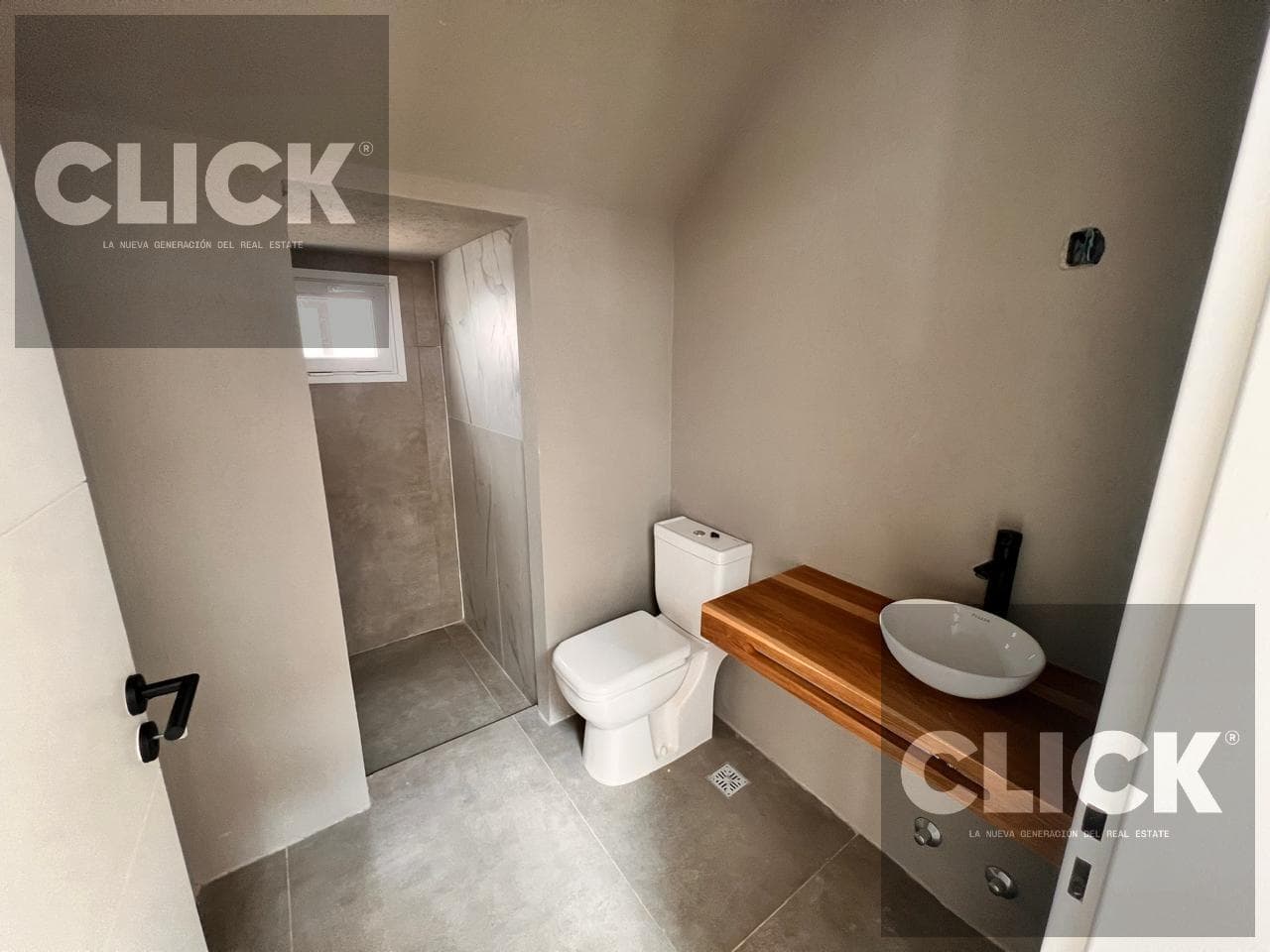 For Sale - Almendro House, 5 Rooms - Brand-New - Santa Ana Gated Community - Villanueva - Tigre
