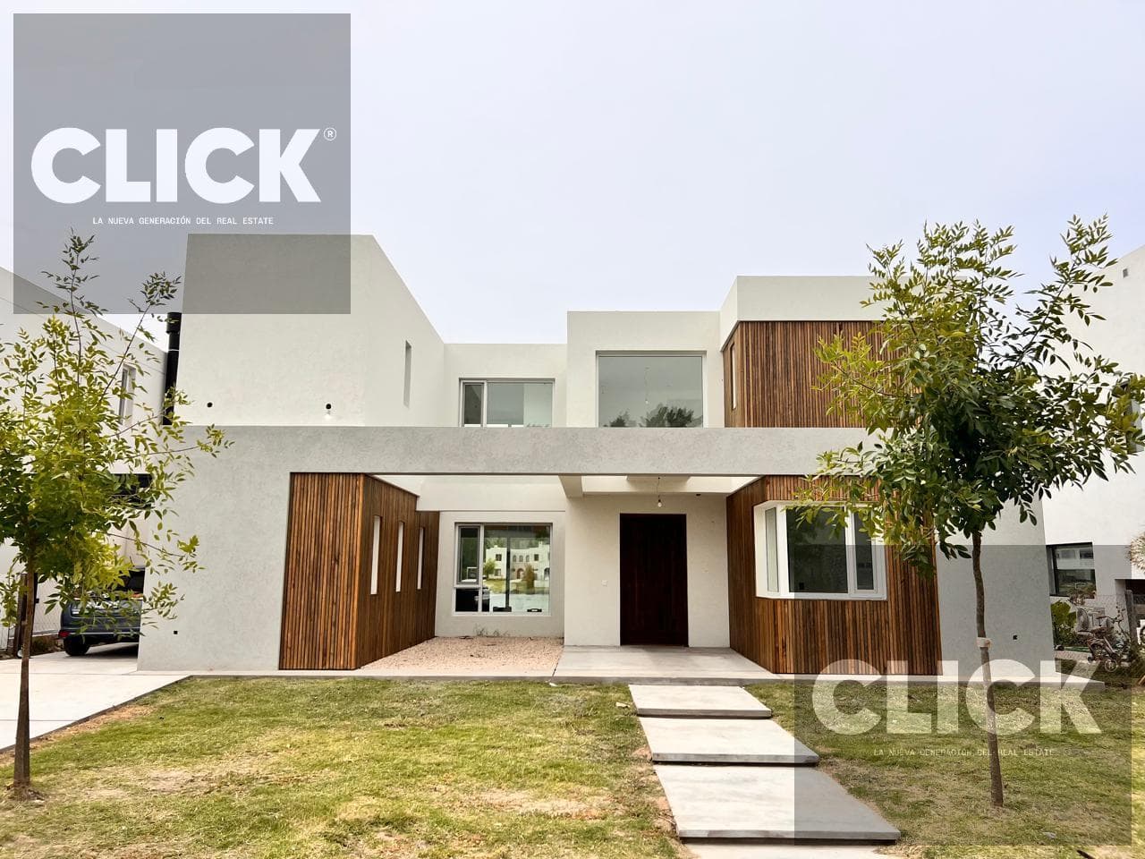 For Sale - Almendro House, 5 Rooms - Brand-New - Santa Ana Gated Community - Villanueva - Tigre
