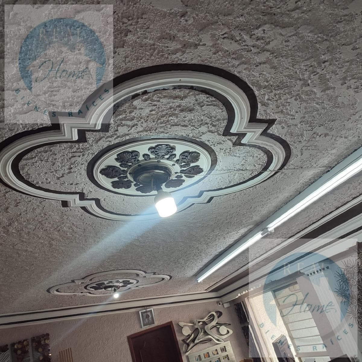 House in Agua Blanca Sur