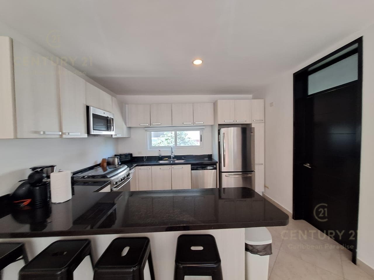 Penthouse 3 Recamaras en Venta | La Escondida Playa del Carmen | Con Terraza Privada | P4448