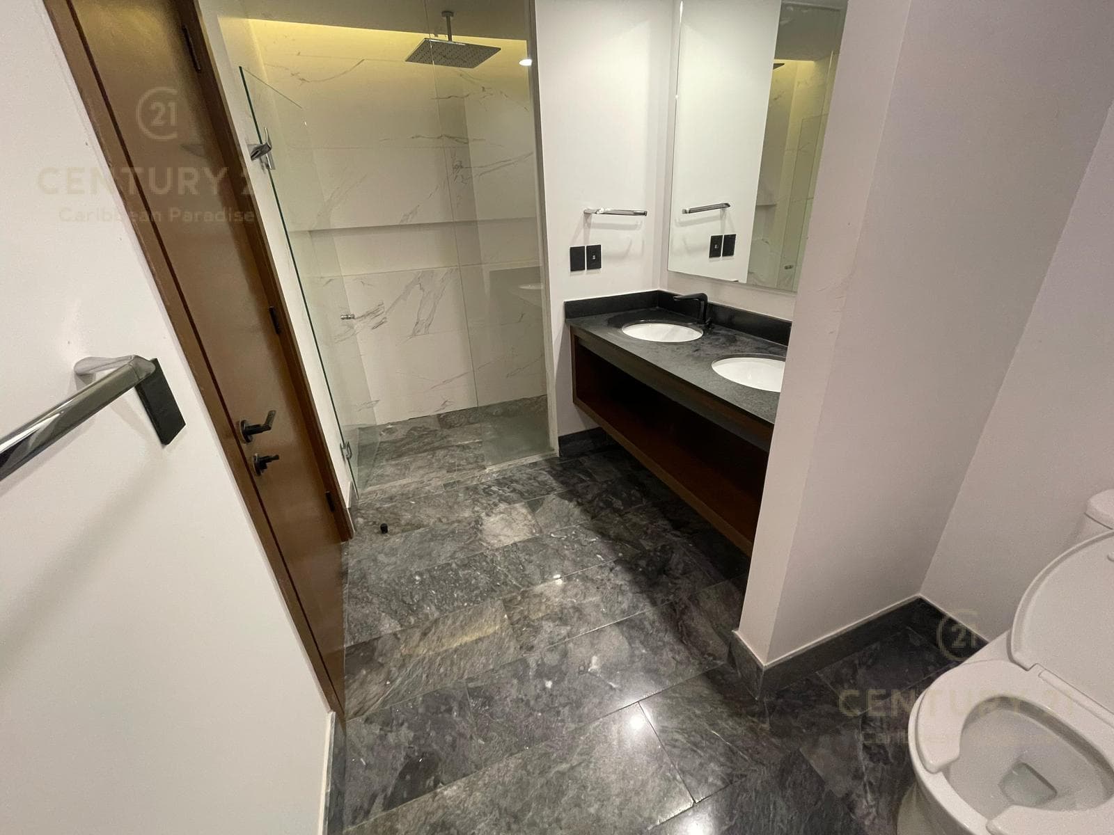 Departamento 2 Recamaras en Venta | Shark Tower Cancun | C4073