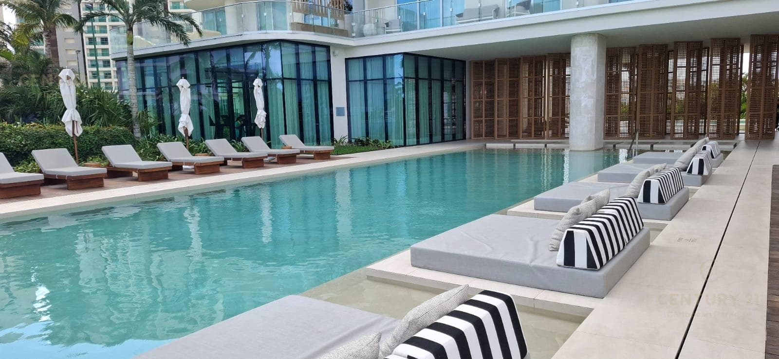 Penthouse 5 Recamaras en Venta Frente al Mar | SLS Marina Beach Puerto Cancún | P4449