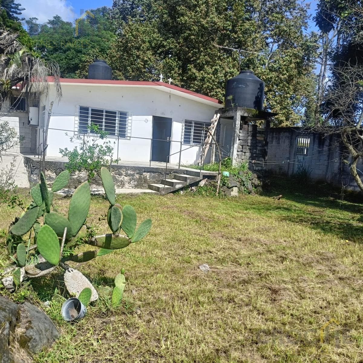 LAND WITH A BUILDING FOR SALE ON XALAPA-BANDERILLA BOULEVARD, VERACRUZ