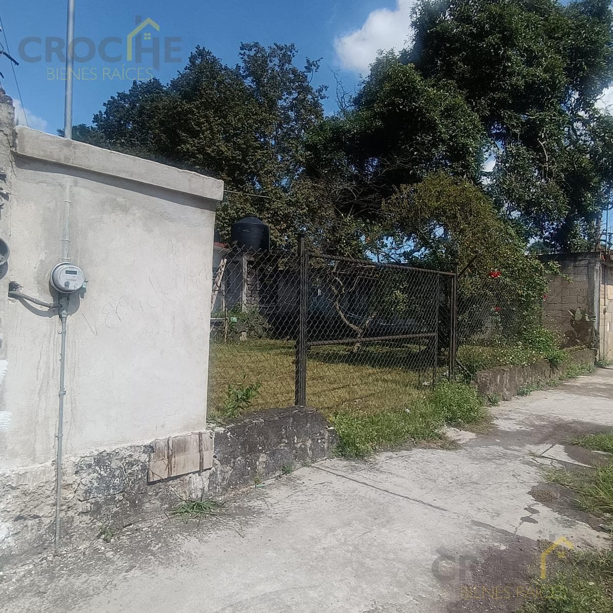 LAND WITH A BUILDING FOR SALE ON XALAPA-BANDERILLA BOULEVARD, VERACRUZ